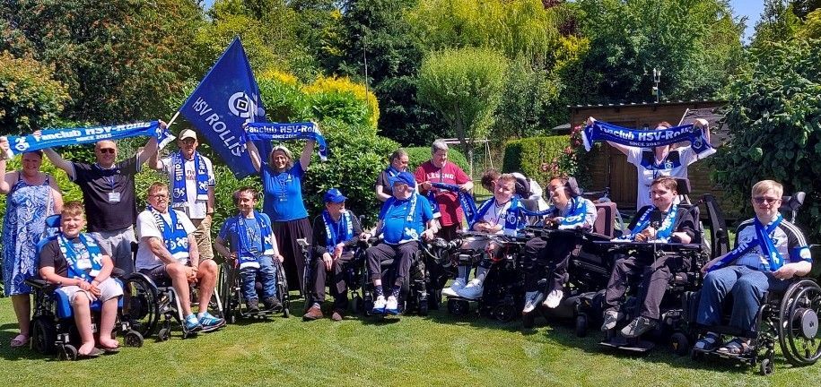 Identbase unterstützt den Fan-Club "HSV-Rollis" mit Kartendrucker und Mitgliedsausweisen