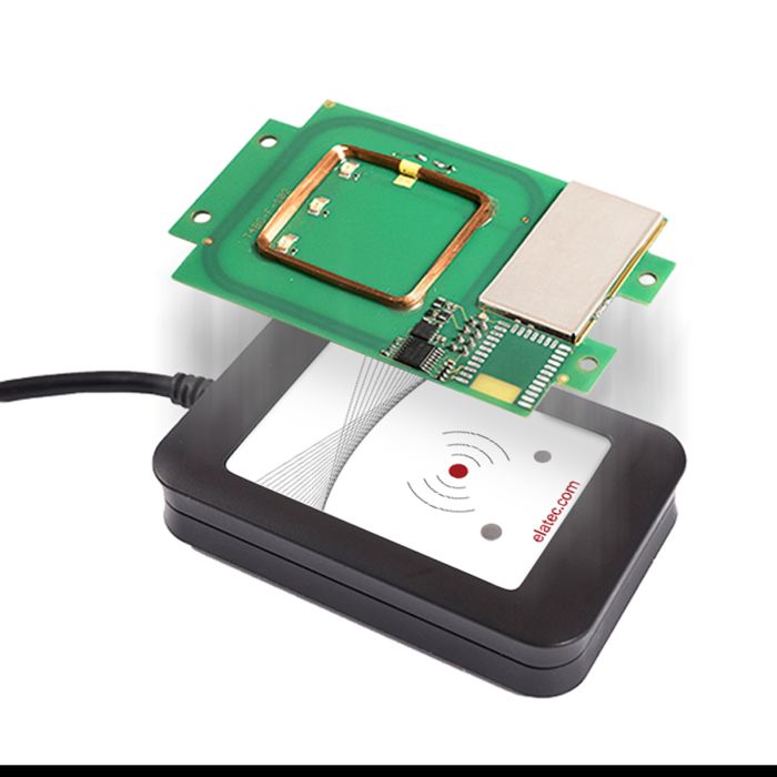 Elatec TWN4 MultiTech 2 RFID-Reader – Vorderansicht + Chip